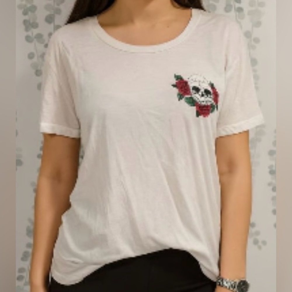 CHASER Skull & Rose Graphic Short Sleeve White Burnout Tee Size Medium T-Shirt